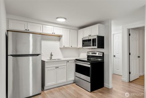 3834 175th Avenue NE Redmond WA 98052