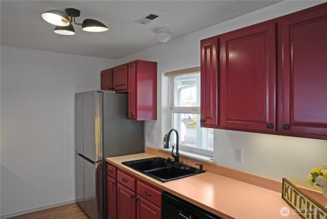 22472 SE Highland Circle Issaquah WA 98029