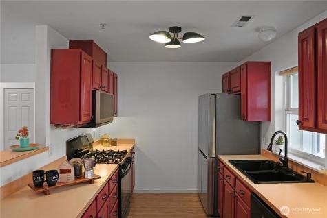 22472 SE Highland Circle Issaquah WA 98029