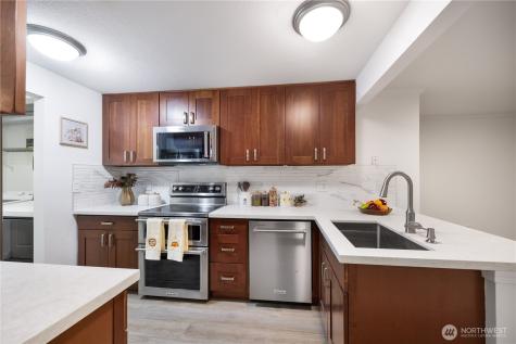 12630 100th Lane NE Kirkland WA 98034