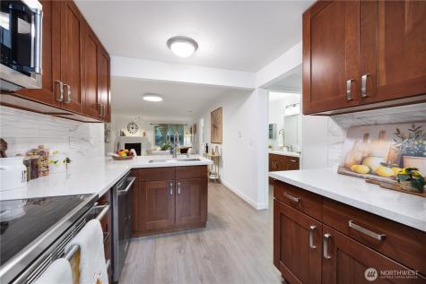 12630 100th Lane NE Kirkland WA 98034