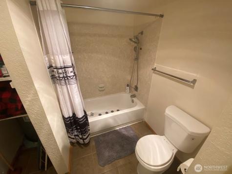 323 75th Street SE Everett WA 98203