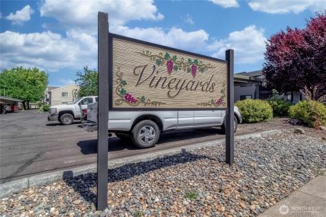 1910 J Street Walla Walla WA 99362