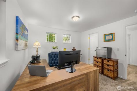 4748 Lakeshore Lane SE Olympia WA 98513