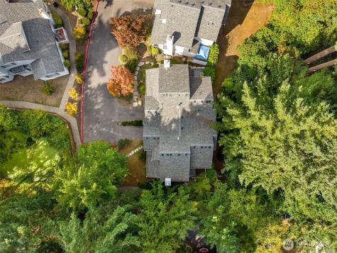 4748 Lakeshore Lane SE Olympia WA 98513