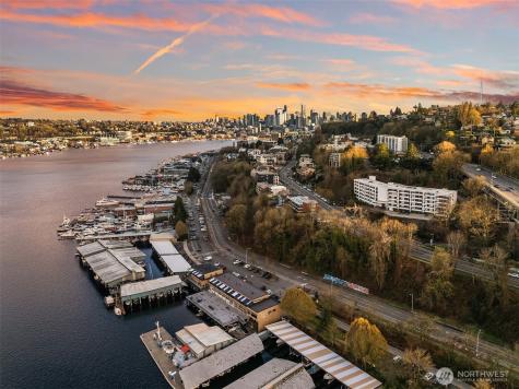 2565 Dexter Avenue N Seattle WA 98109