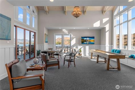 1350 W Woodin Avenue Chelan WA 98816
