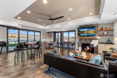 1350 W Woodin Avenue Chelan WA 98816