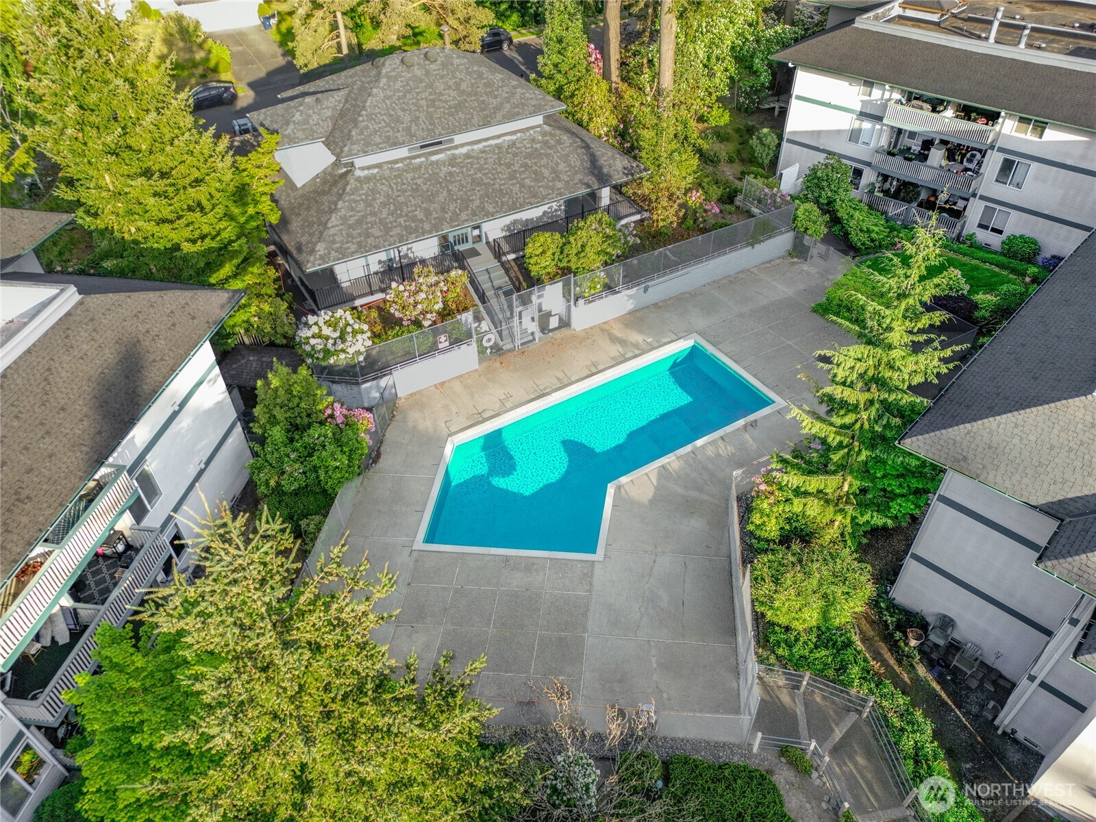5620 200th Street SW Lynnwood WA 98036
