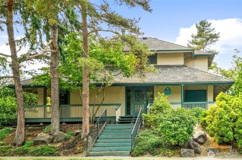 5620 200th Street SW Lynnwood WA 98036