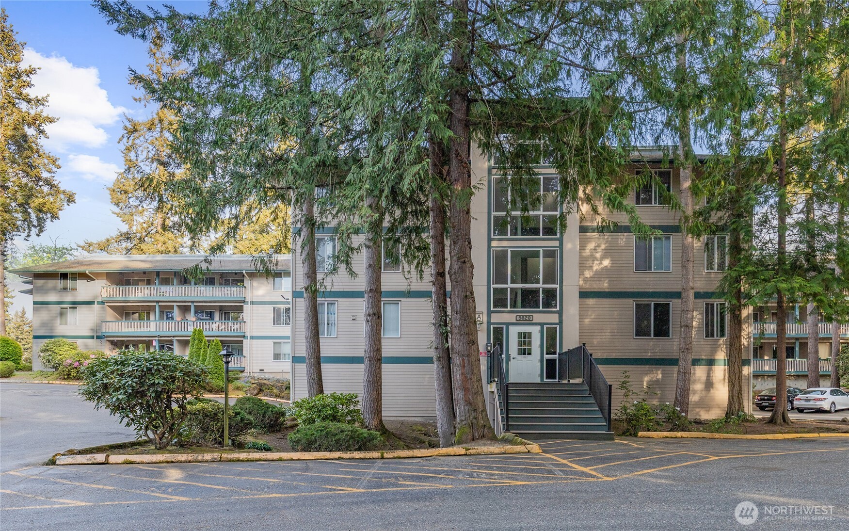 5620 200th Street SW Lynnwood WA 98036