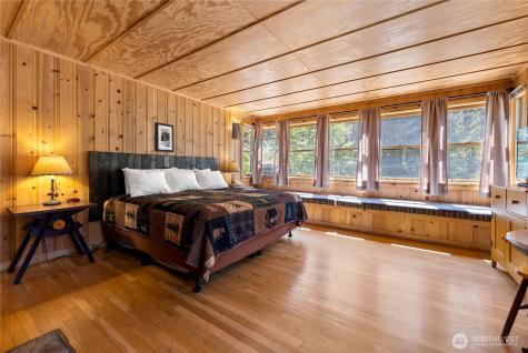 17798 Highway 20 Mazama WA 98833