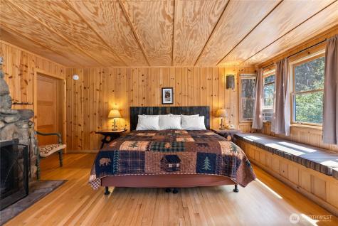 17798 Highway 20 Mazama WA 98833