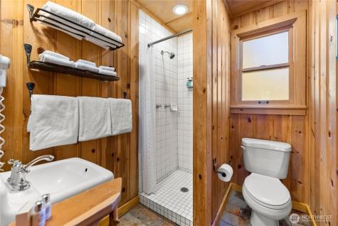 17798 Highway 20 Mazama WA 98833