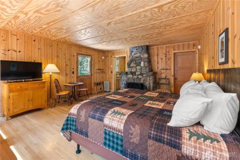 17798 Highway 20 Mazama WA 98833
