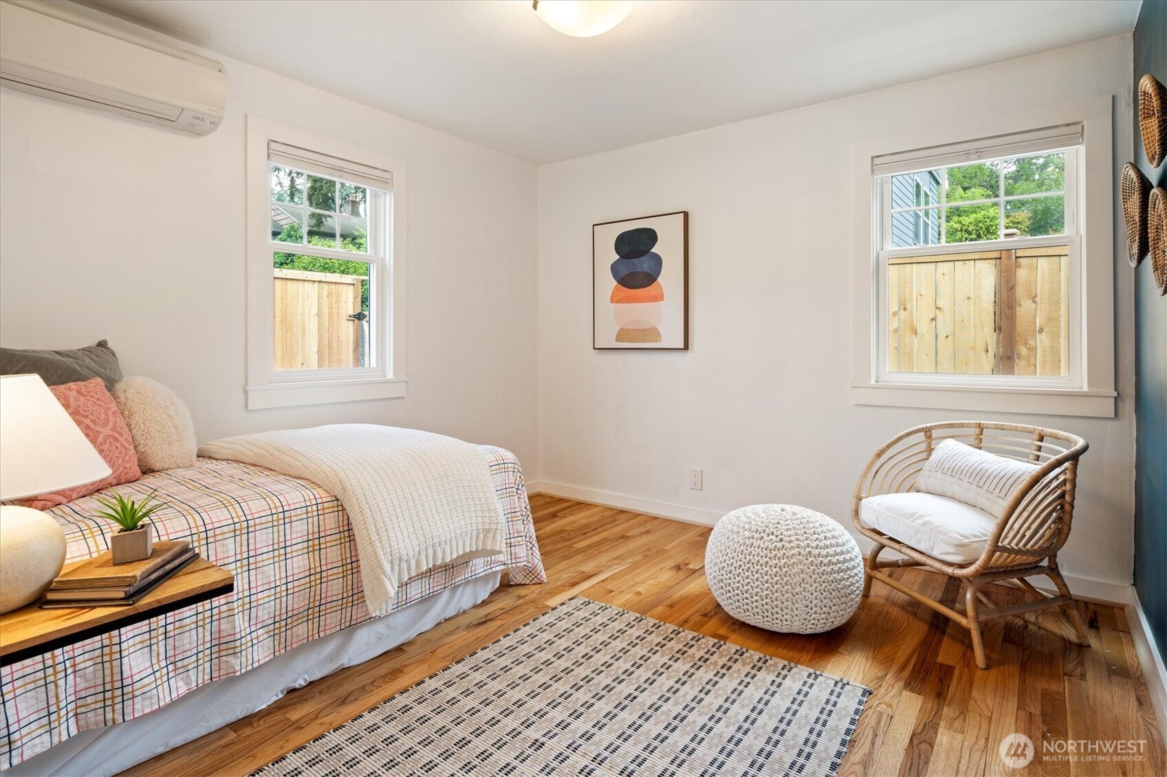 7264 27th Avenue NE Seattle WA 98115