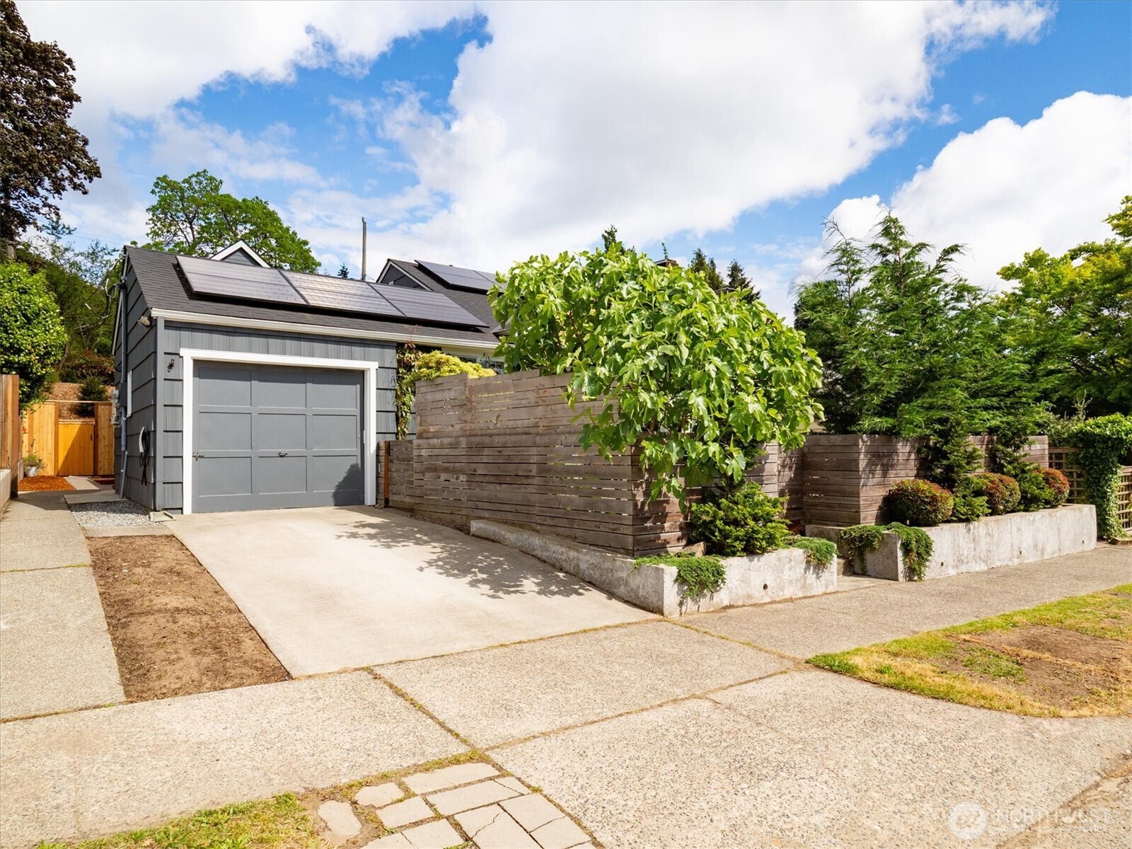 7264 27th Avenue NE Seattle WA 98115