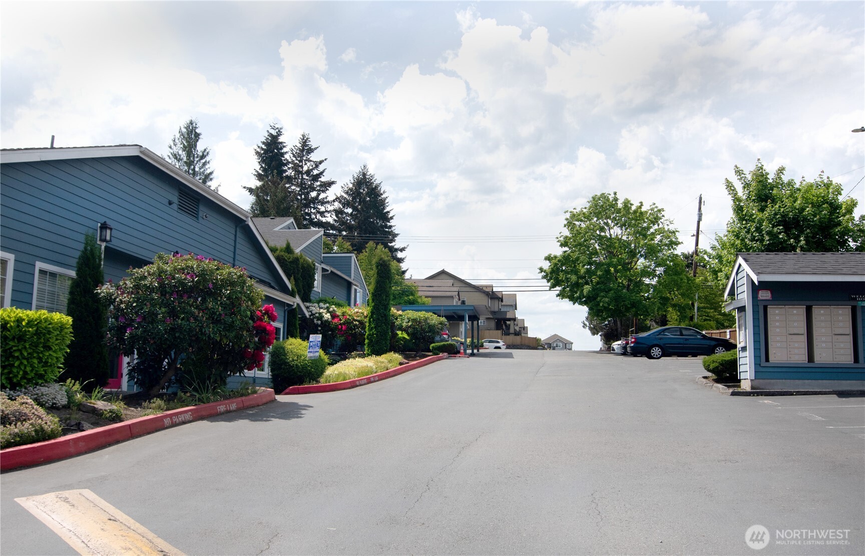 16817 Larch Way Lynnwood WA 98037