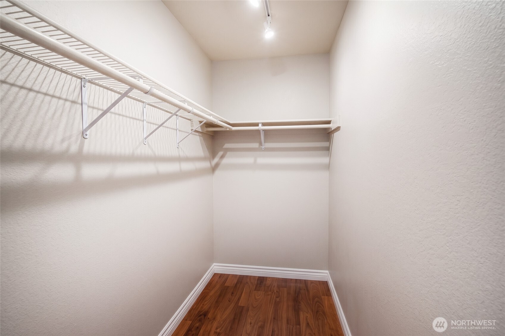 16817 Larch Way Lynnwood WA 98037