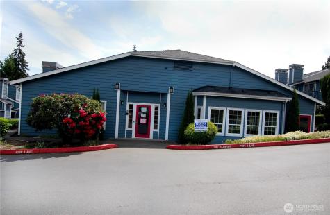 16817 Larch Way Lynnwood WA 98037