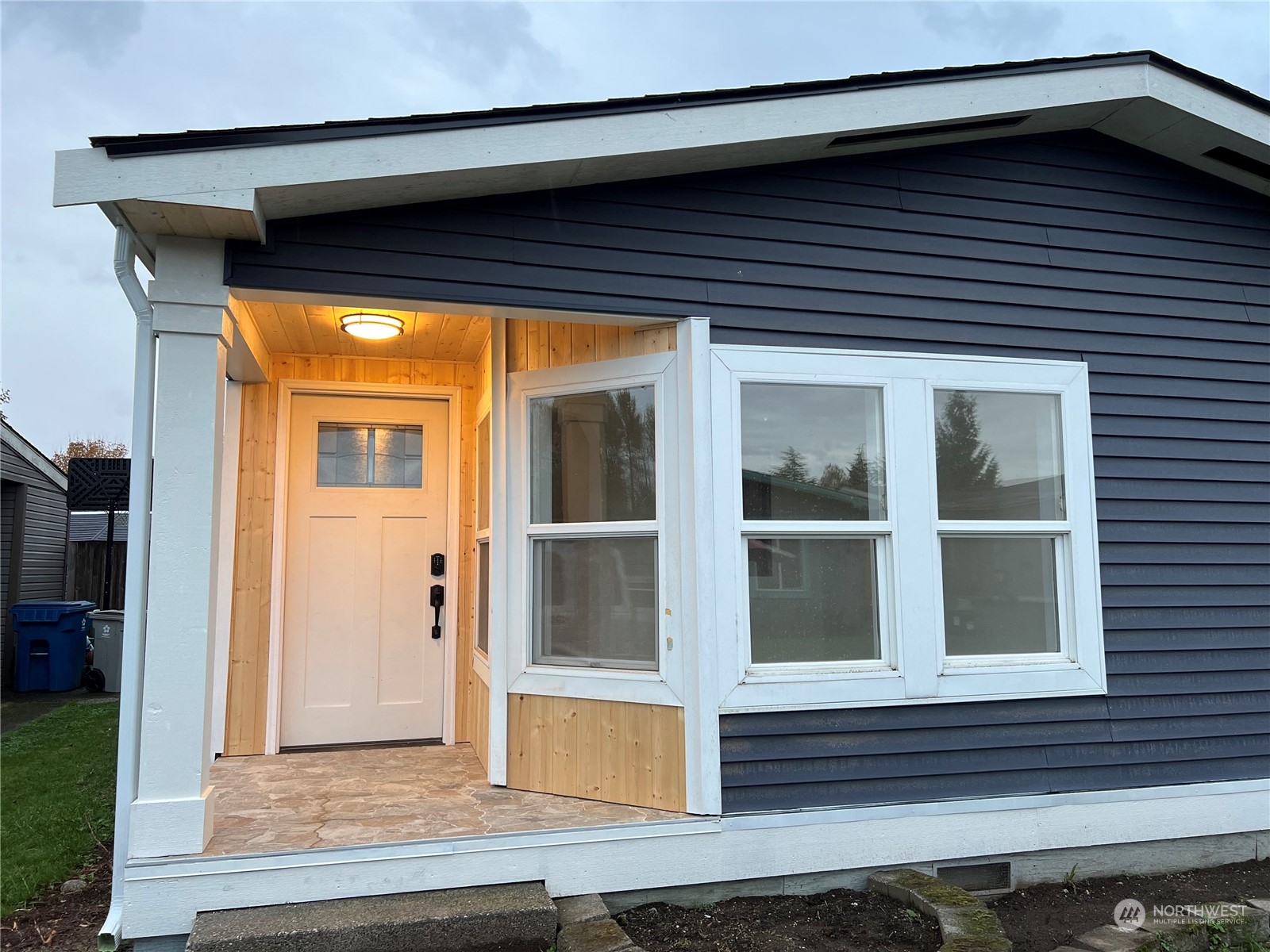 27413 148th Place SE Kent WA 98042