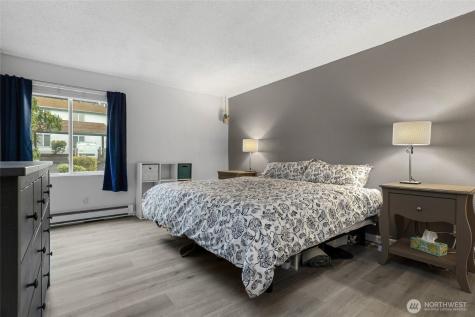 2007 SW 318th Place Federal Way WA 98023