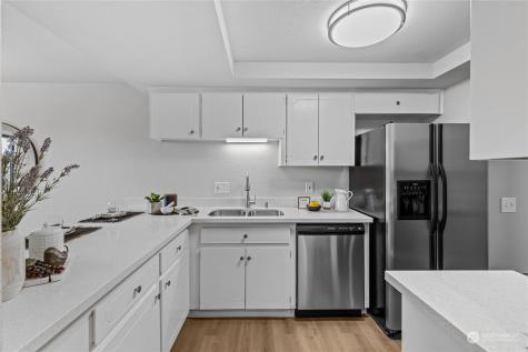 7512 218th Street Sw Edmonds WA 98026