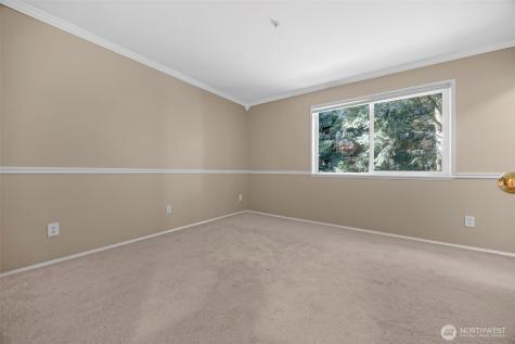 6527 200th Street SW Lynnwood WA 98036