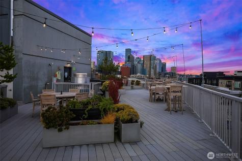 76 Cedar Street Seattle WA 98121
