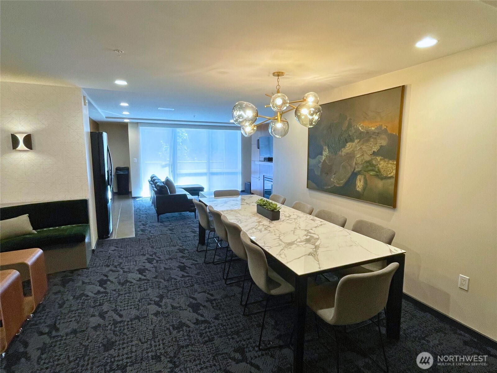 76 Cedar Street Seattle WA 98121