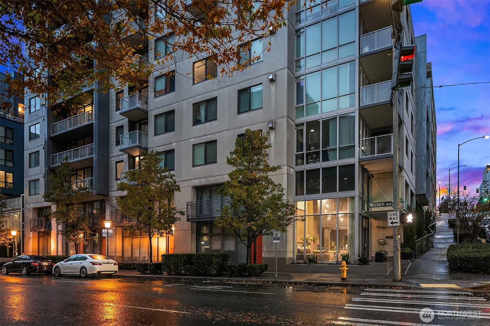 76 Cedar Street Seattle WA 98121