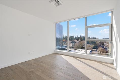 188 Bellevue Way NE Bellevue WA 98004