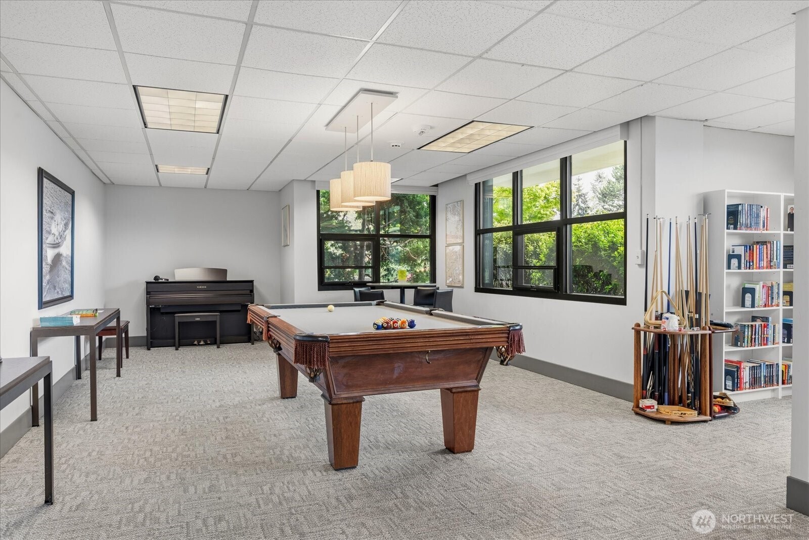 6533 Seaview Avenue NW Seattle WA 98117