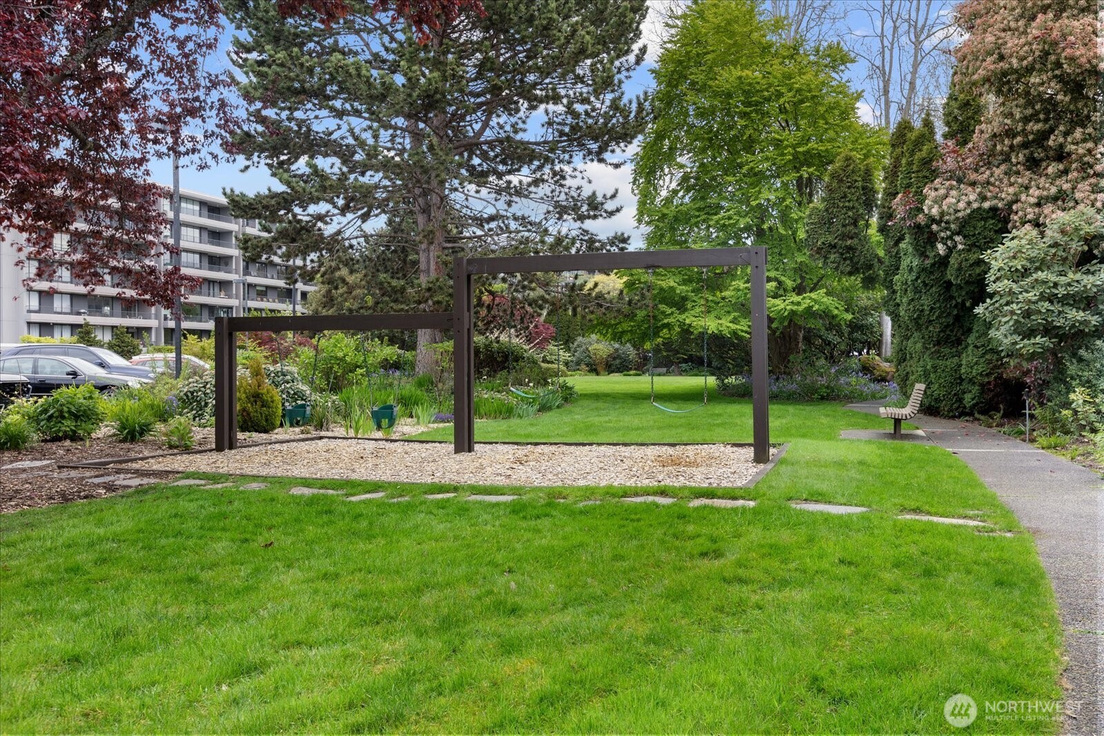 6533 Seaview Avenue NW Seattle WA 98117