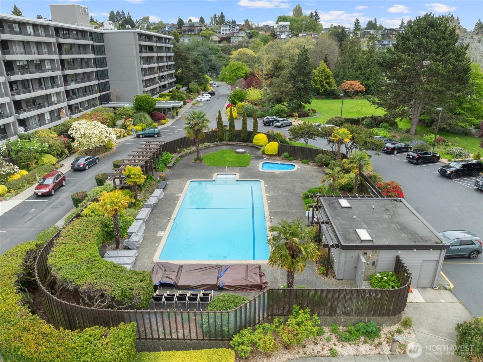 6533 Seaview Avenue NW Seattle WA 98117