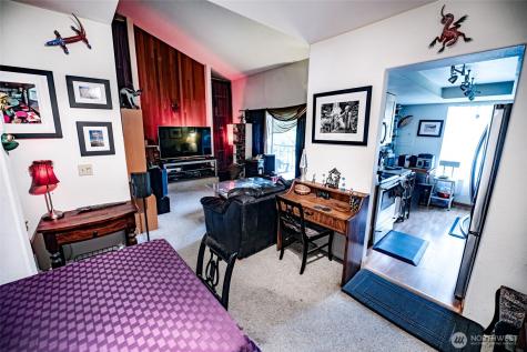 4635 W Lake Sammamish Parkway SE Issaquah WA 98027