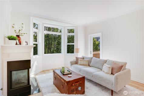 122 State Street S Kirkland WA 98033