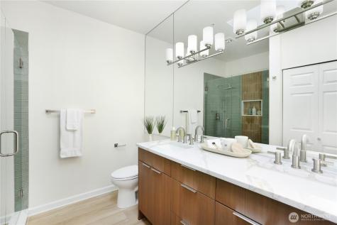 122 State Street S Kirkland WA 98033