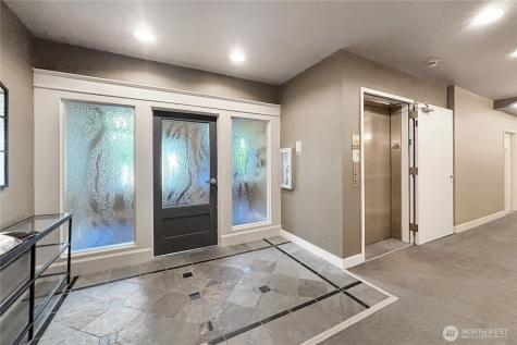 122 State Street S Kirkland WA 98033