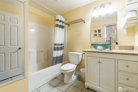 4525 S Henderson Street Seattle WA 98118