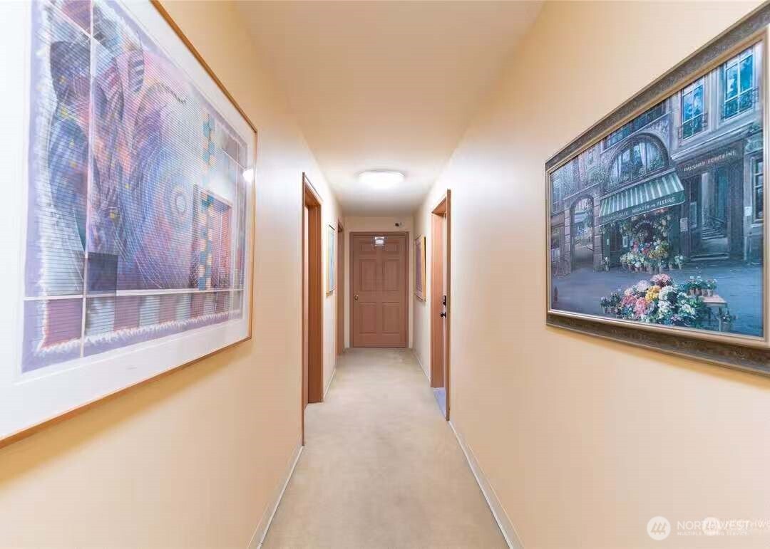 4525 S Henderson Street Seattle WA 98118