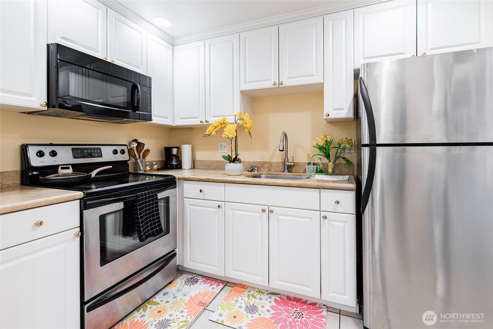 4525 S Henderson Street Seattle WA 98118