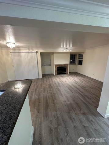 28704 18th Avenue S Federal Way WA 98003