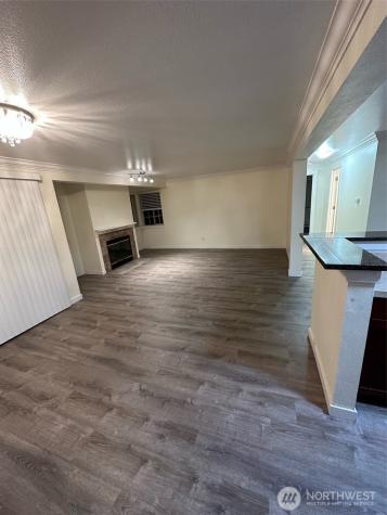 28704 18th Avenue S Federal Way WA 98003