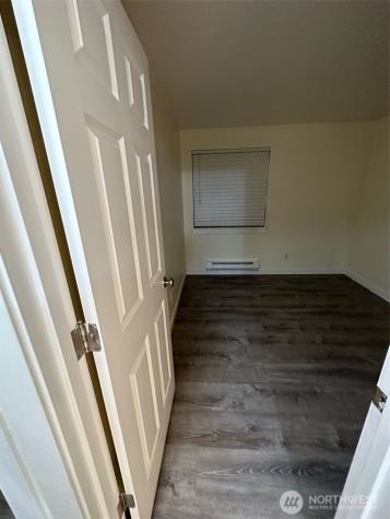28704 18th Avenue S Federal Way WA 98003