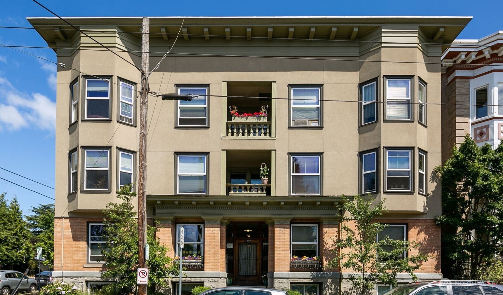 1732 15th Avenue Seattle WA 98122