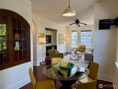 1732 15th Avenue Seattle WA 98122