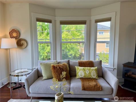 1732 15th Avenue Seattle WA 98122
