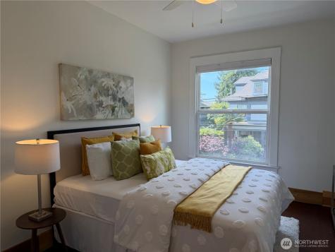 1732 15th Avenue Seattle WA 98122