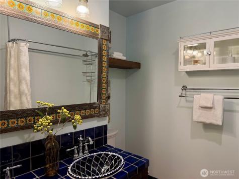 1732 15th Avenue Seattle WA 98122